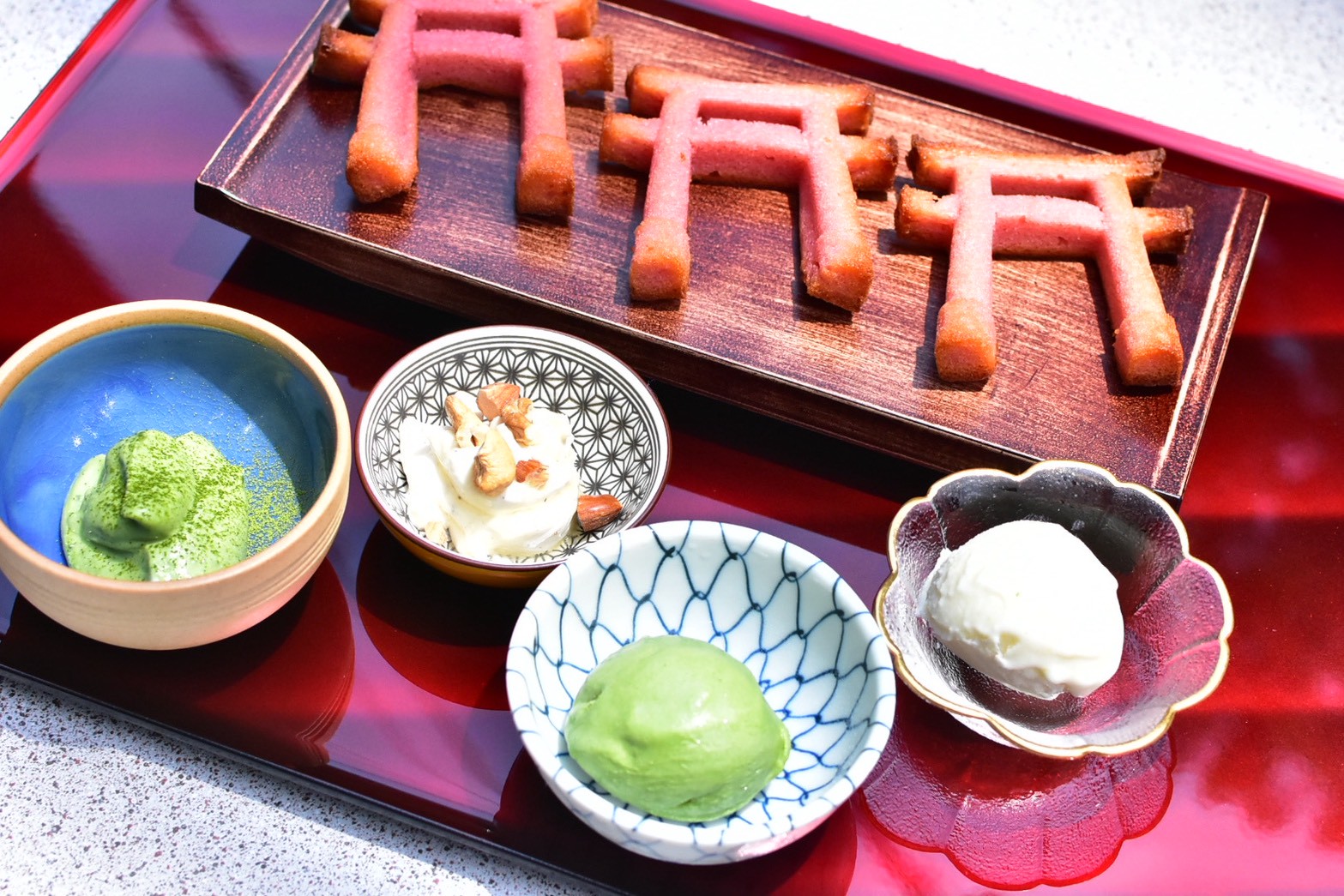 鳥居の焼き立てフィナンシェ